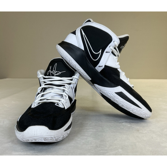 Nike Other - Nike Kyrie Infinity Men's Basketball Shoes Black/White Size 17 DO9616-002 Chrty